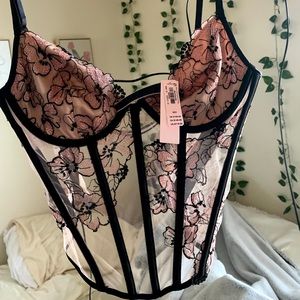 Sold out Victoria’s Secret viral corset
